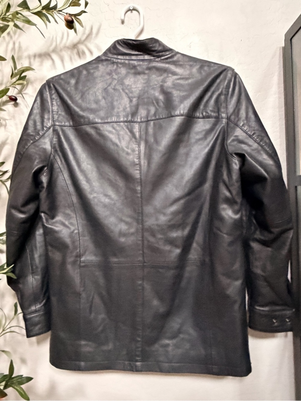 Missani Le Collezioni Men's Black Leather Jacket - Classic Zip Front - Picture 3 of 9